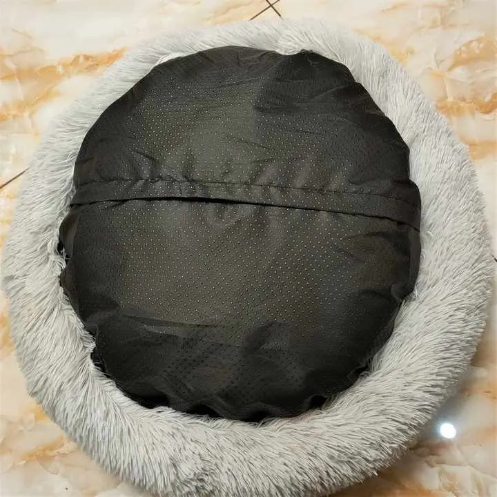 سرير الكلب فرو صناعي مهدئ صديق للبيئة XL . Eco-Friendly Soothing Faux Fur Dog Bed XL Removable