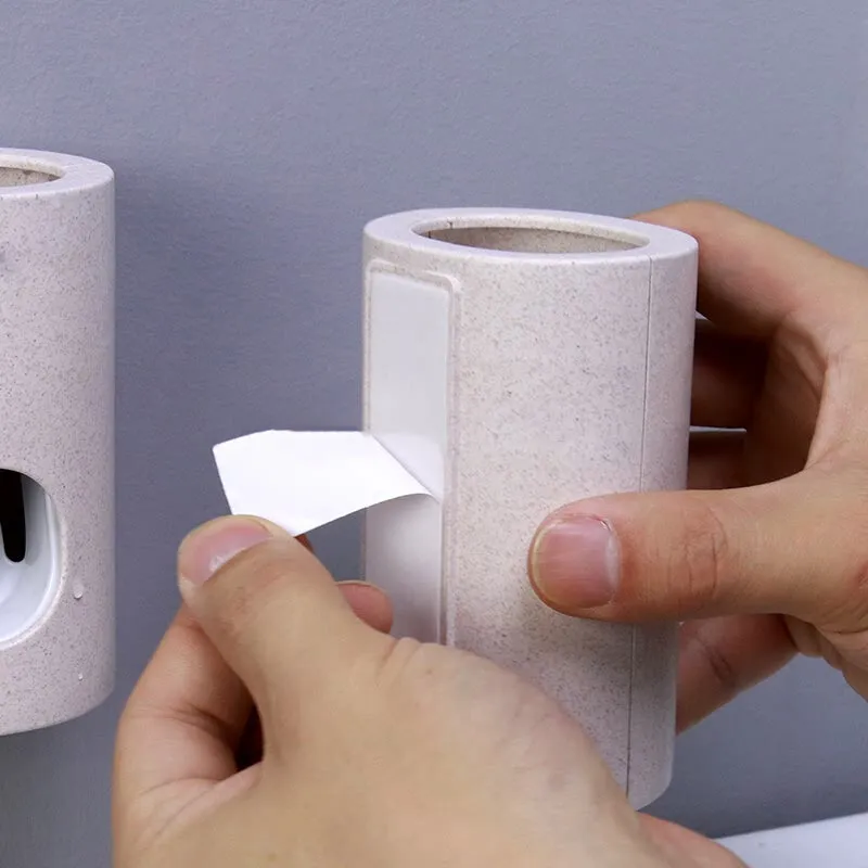 Creative new product automatic toothpaste squeezing device environmental protection bathroom universal degradable wheat straw toothpaste device