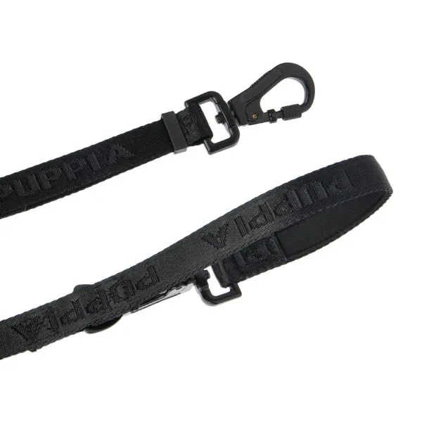 jarek black leash